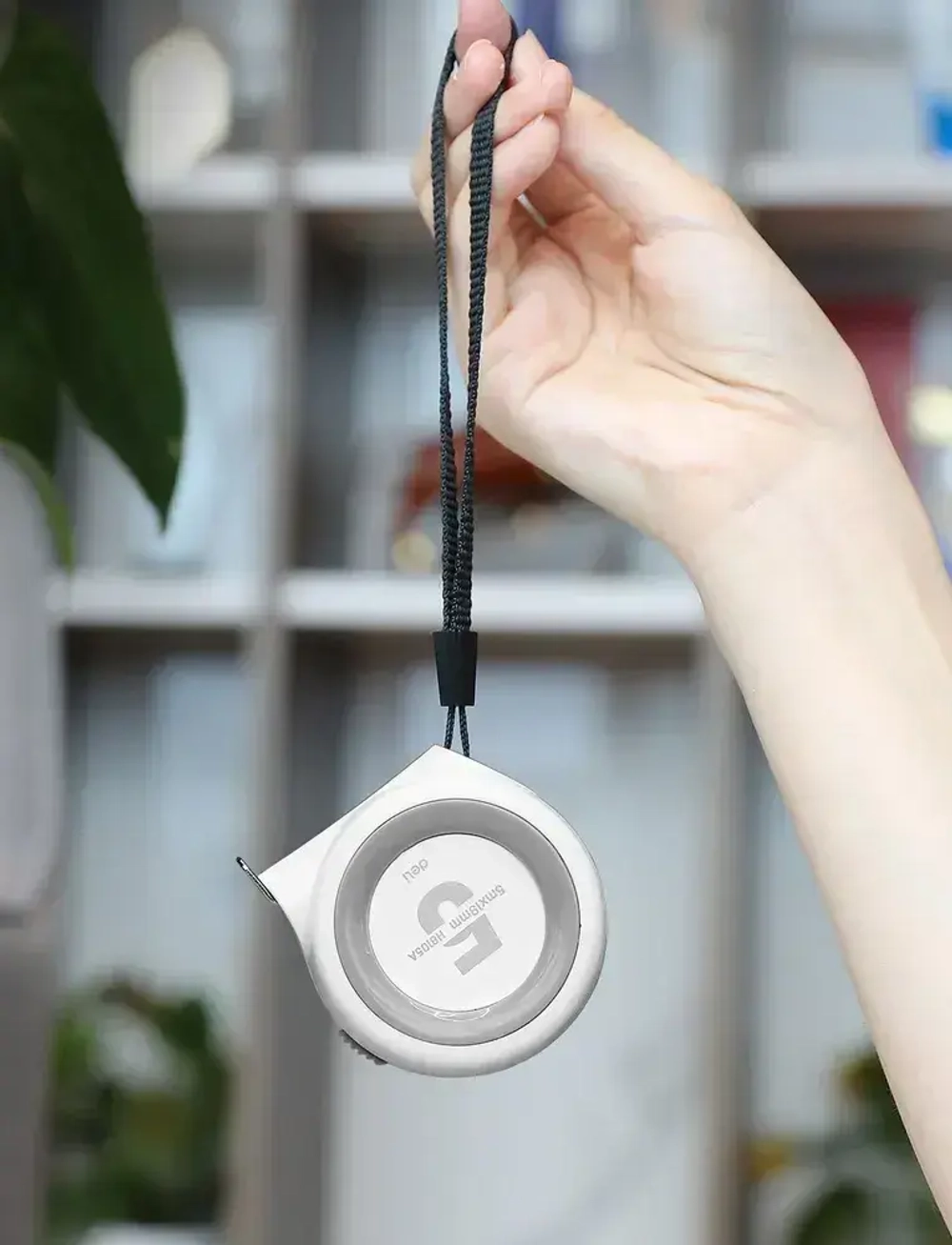 Рулетка "Home Series White" Deli H8105A 5м х 19мм (Эксклюзивный дизайн, клипса, ремешок, подарочная упаковка)