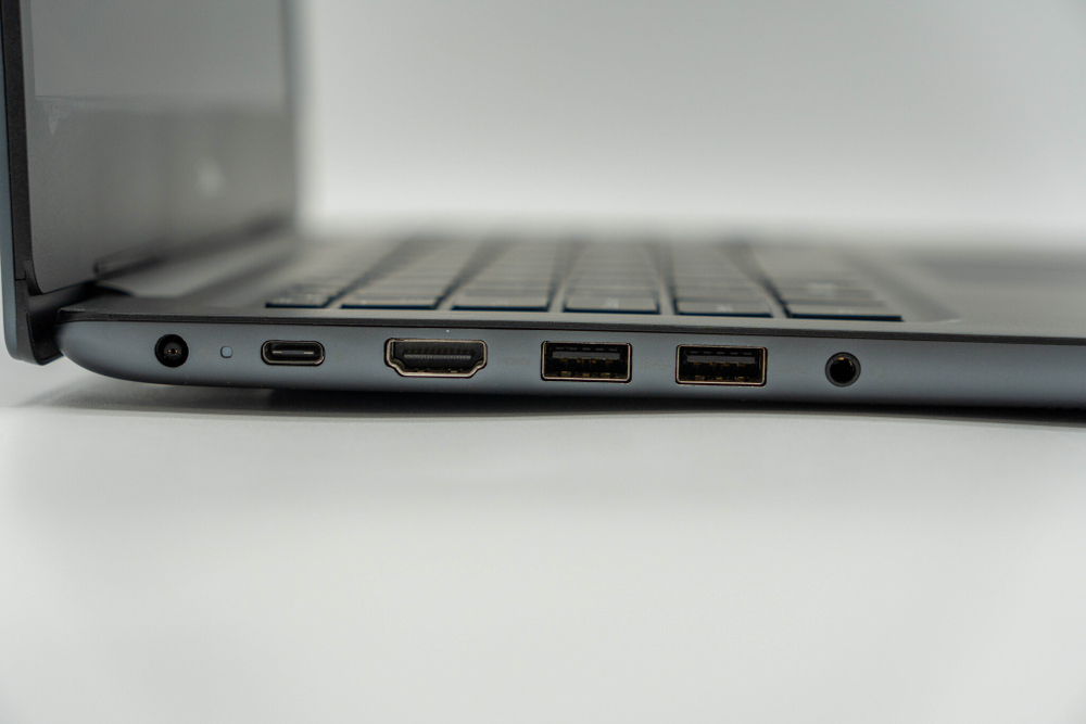 Ноутбук Dell Vostro 5481 ( i5-8265U )