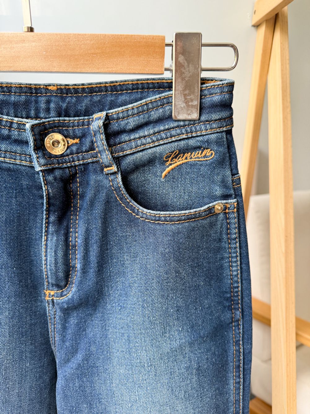 Джинсы Lanvin, 140