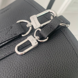 Louis Vuitton Neverfull Bandouliere Inside Out BB