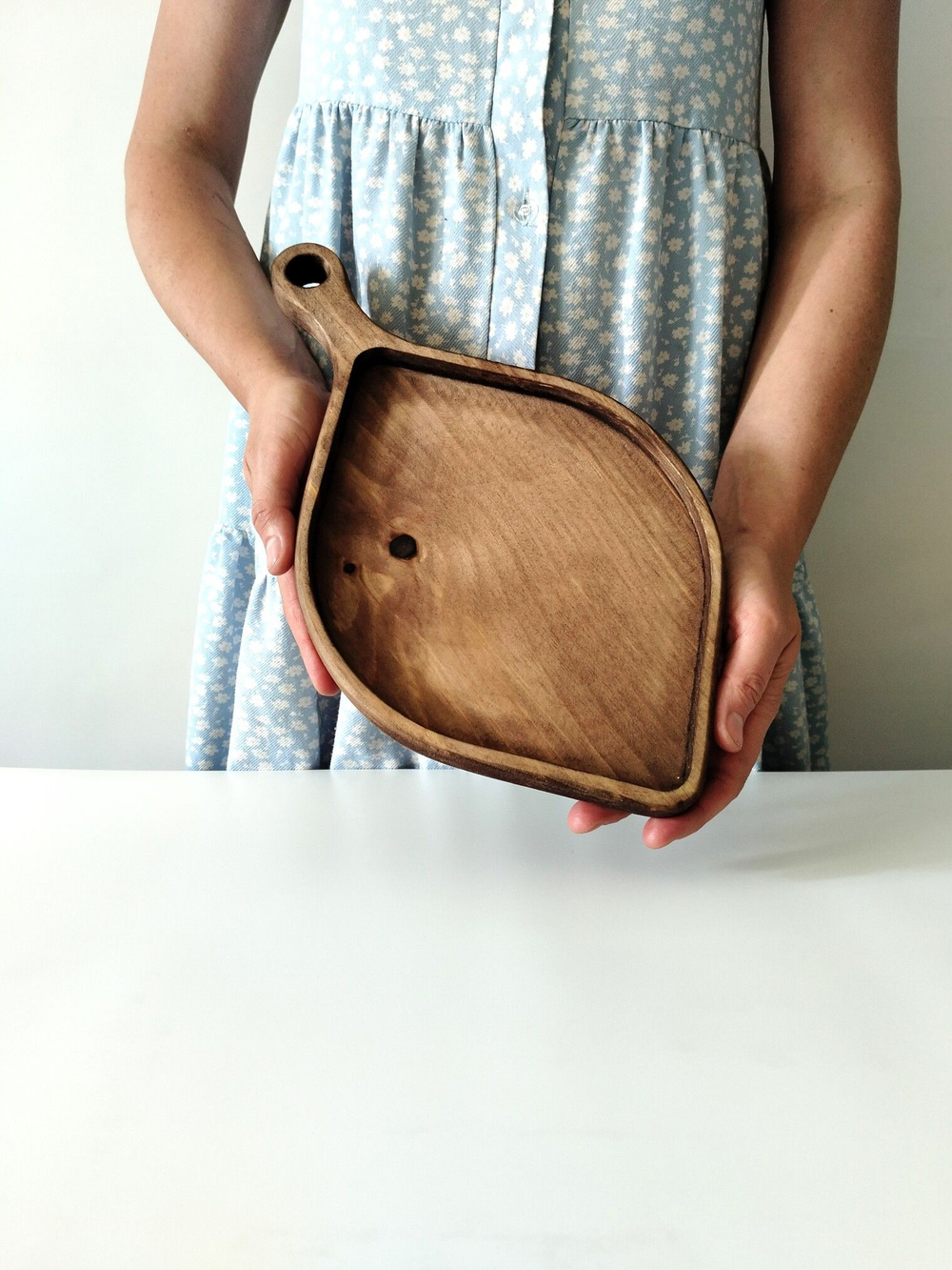 Доска деревянная для подачи сервировочная