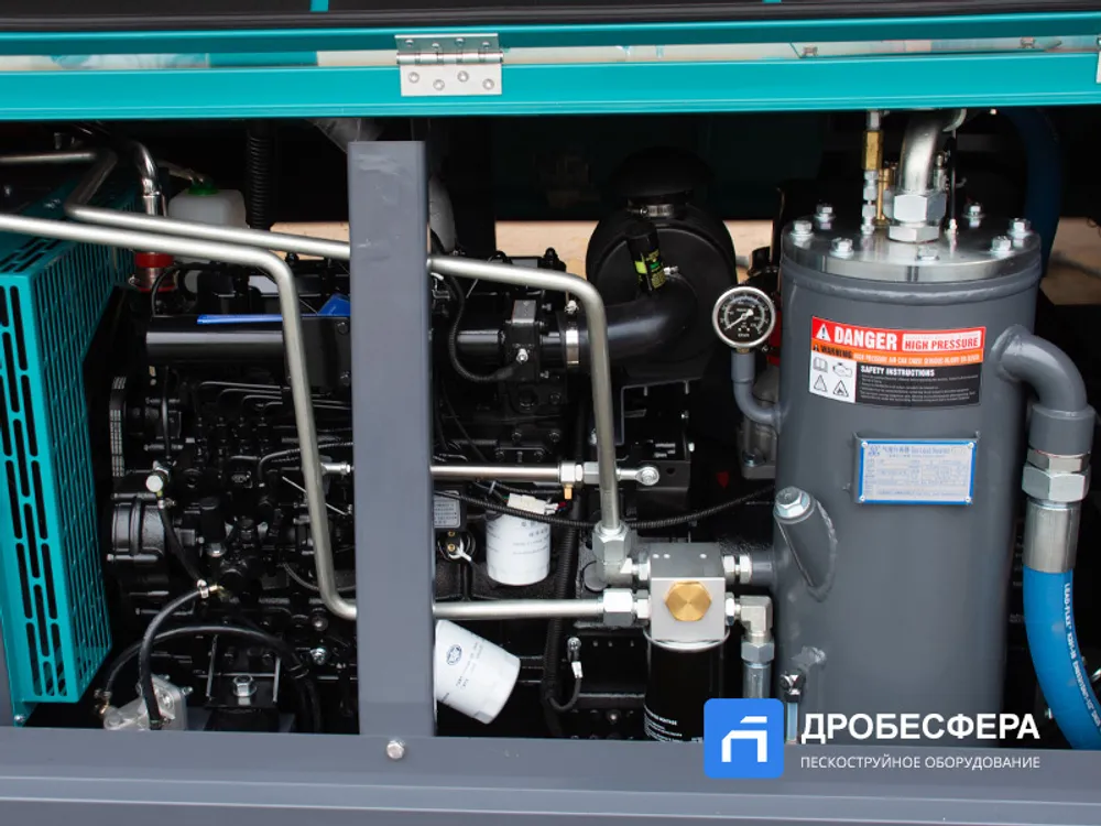 Дизельный винтовой компрессор MASTER BLAST MB185D