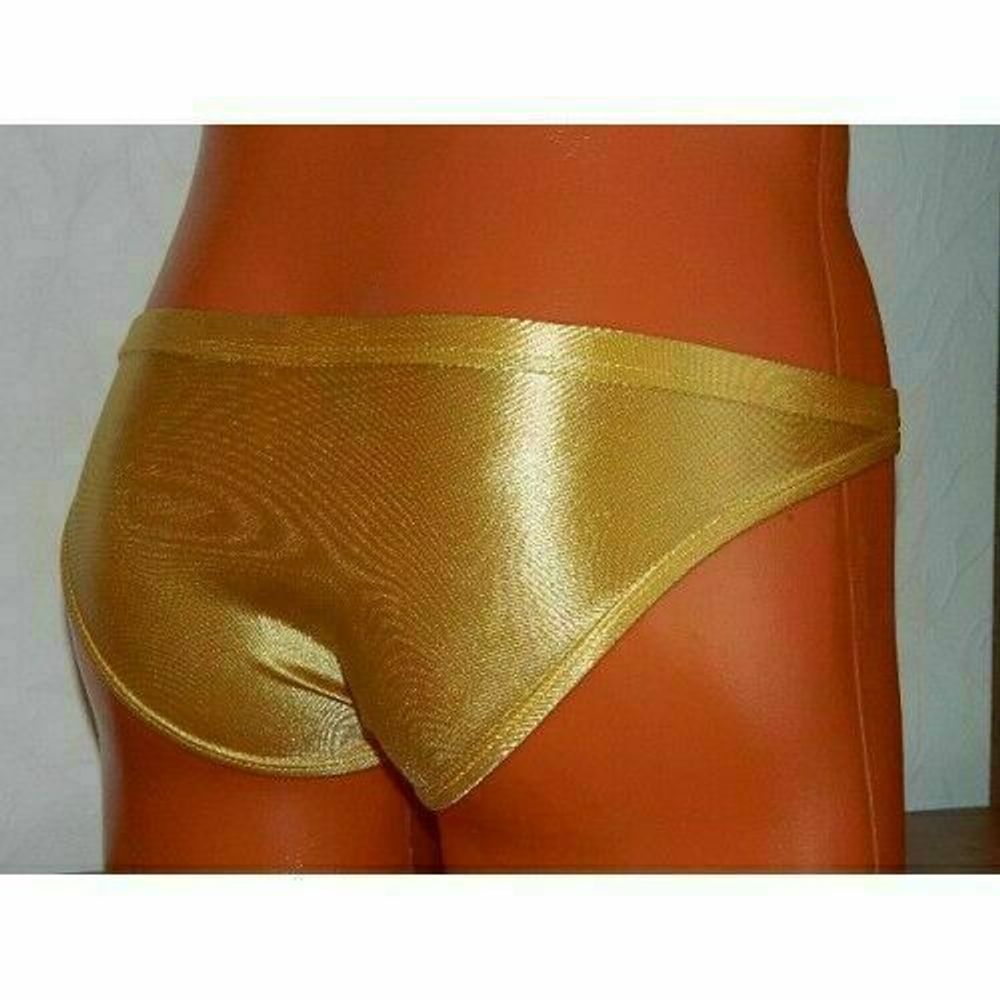 Мужские трусы брифы золотистые Superbody Saturday Brief Golden