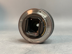 Canon RF 28mm f/2.8 STM