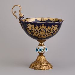 ФРУКТОВНИЦА НА НОЖКЕ 27*23,5*34 СМ