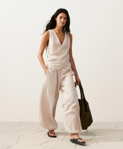 Oysho Top на запах из 100%-го льна, светлый экрю