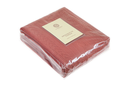 Покрывало 240х260 Luxberry Зефир гранатовое Португалия упаковка