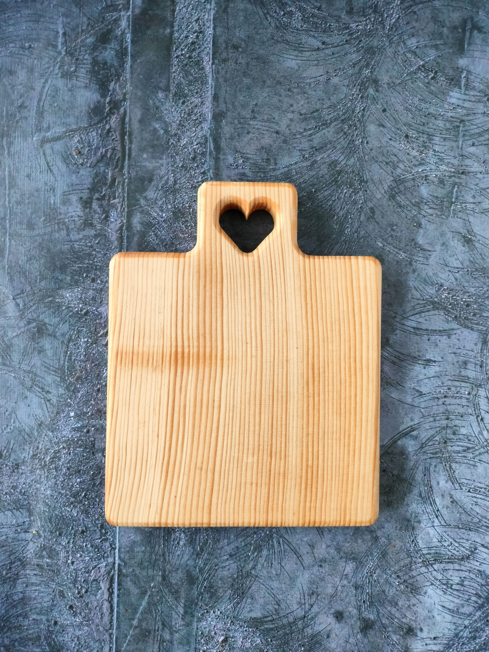 Доска деревянная разделочная