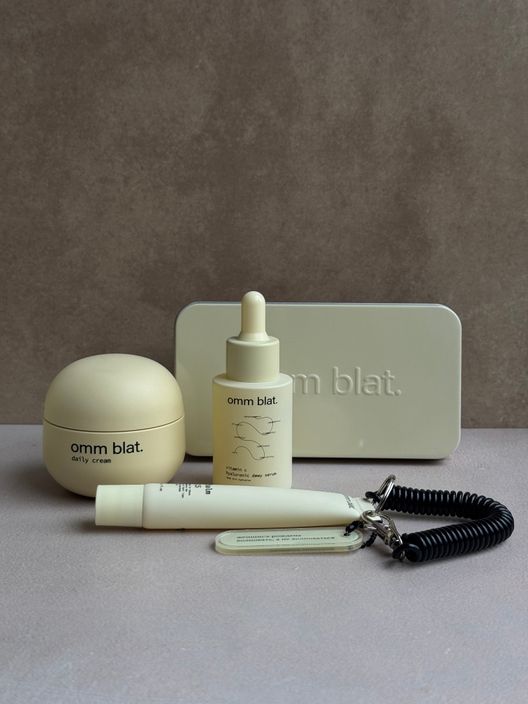 Набор с косметичкой OMM BLAT / OMM BLAT
