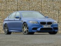 M5 V (F10)