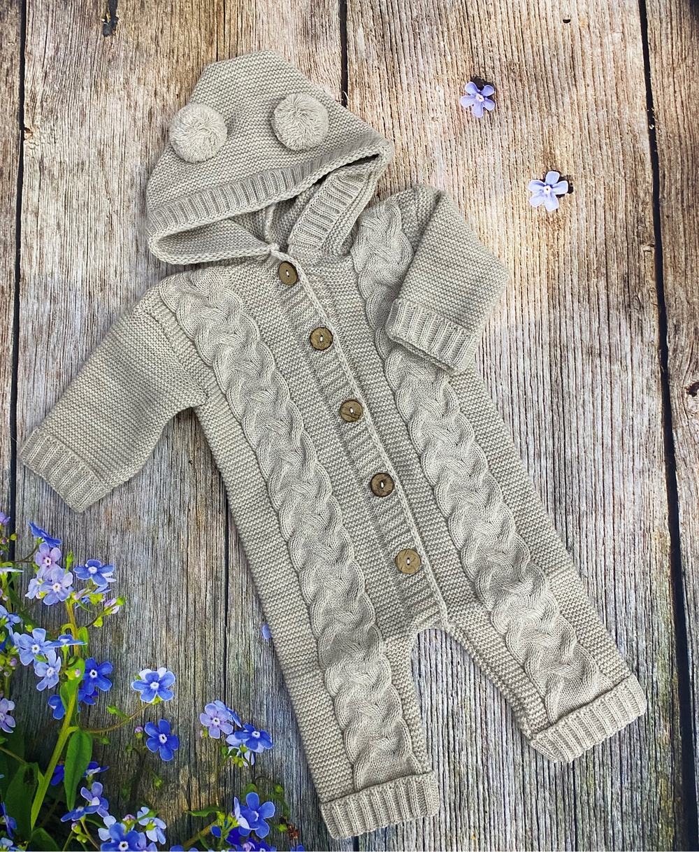 Вязаный комплект на выписку 5 предметов  "Круже" (Одеяло утеплен., бант, пинетки, комбинезон, шапка) (Цвет: Розовый)