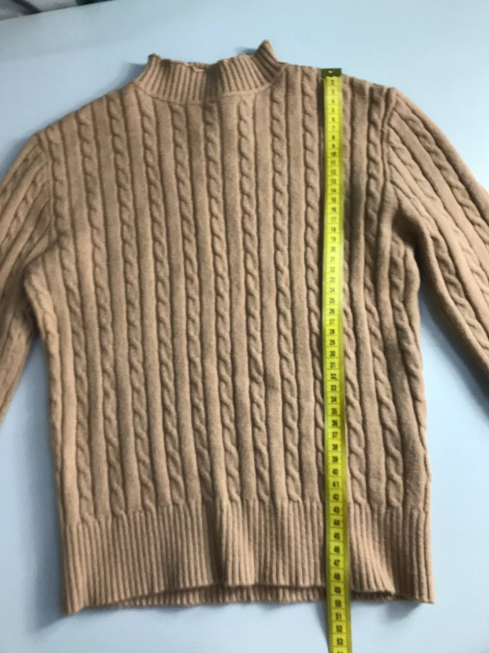 Джемпер Gloria Jeans базового оттенка, маркировка S, визуально 44 размер