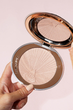 Charlotte Tilbury Superstar Glow Highlighter