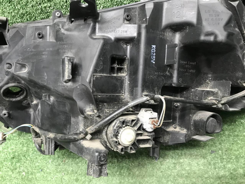 Фара правая Toyota RAV4 5 XA50 (18-нв) LED