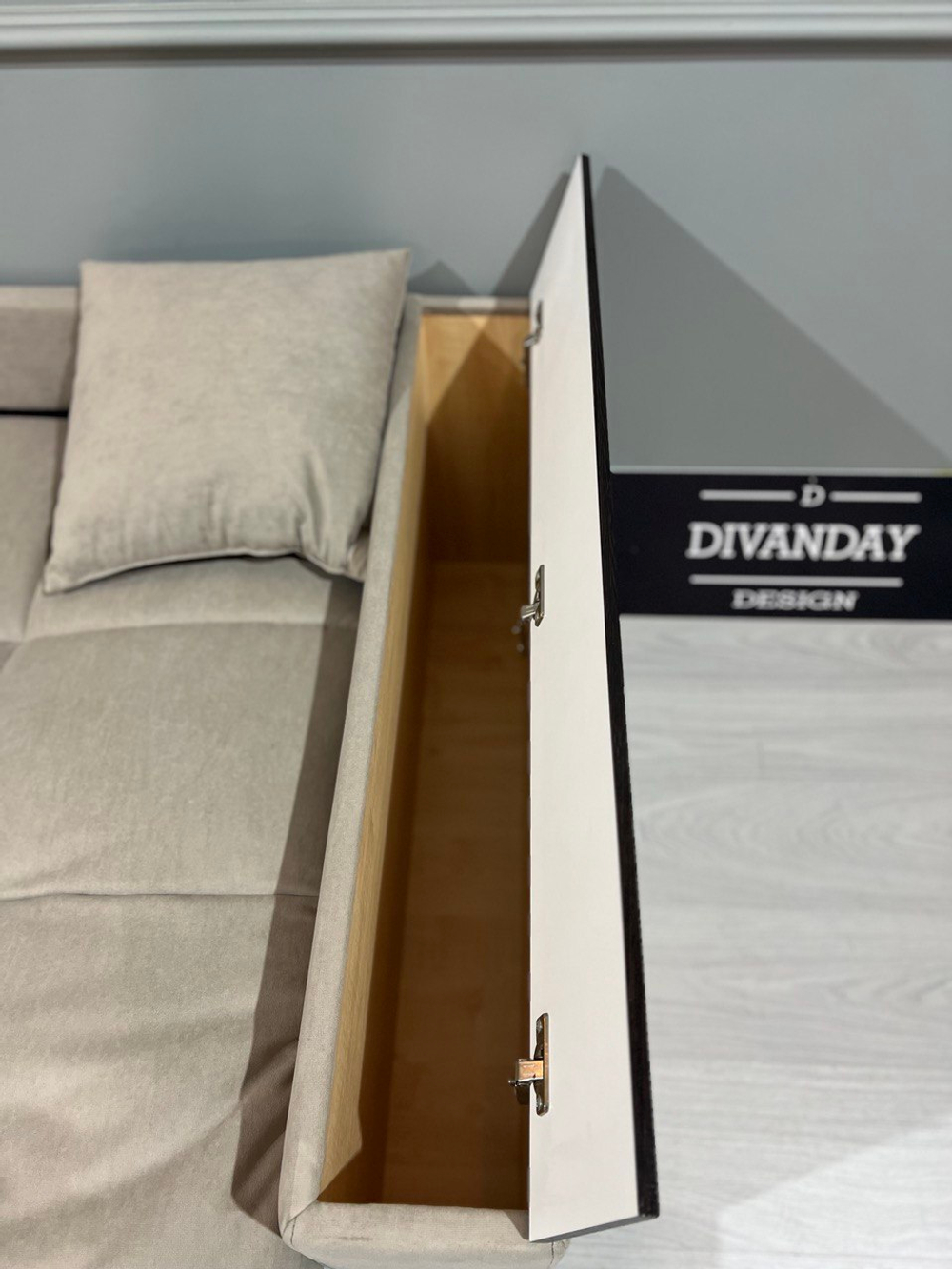 Диван Марсель 103