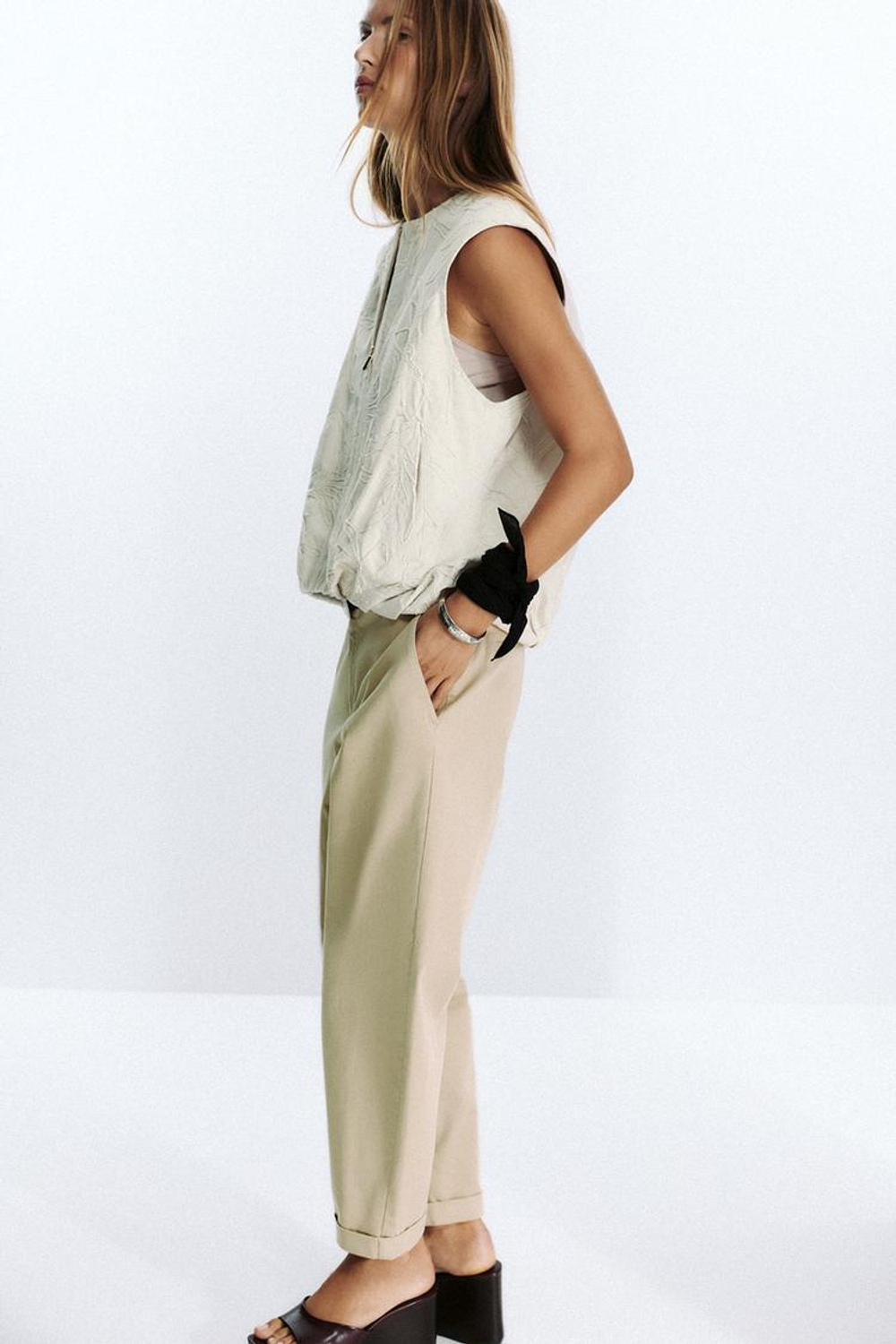 ZARA ЖИЛЕТ С ВЫШИВКОЙ, ЭКРЮ