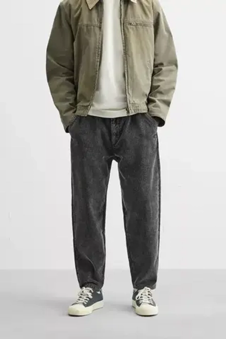 ZARA ВЕЛЬВЕТОВЫЕ БРЮКИ CARROT FIT, ТЕМНО-СЕРЫЙ