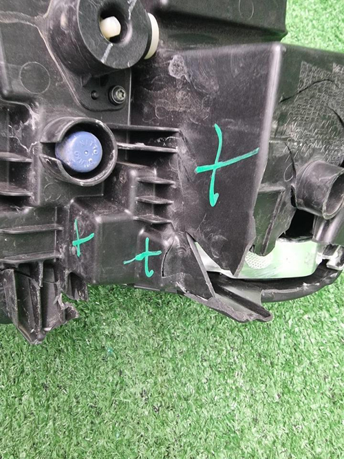 Битая Фара правая Geely Tugella (2019-2024) LED