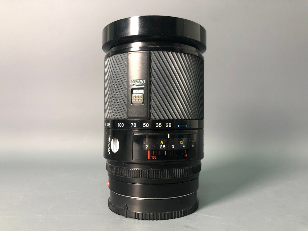 Minolta Maxxum AF 28-135 мм 1:4-4,5 Sony A