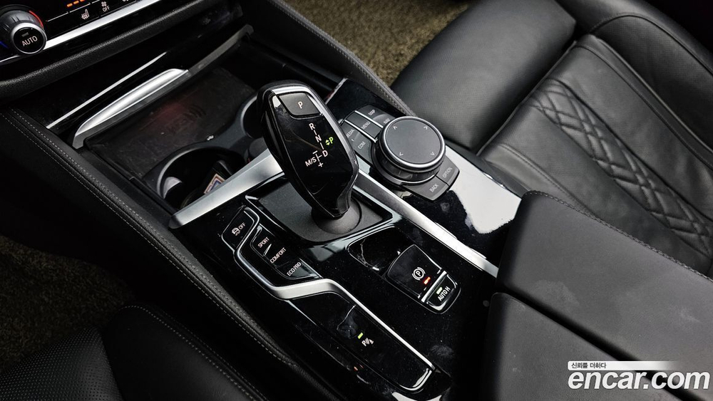 BMW 5 Series (G30) 523d M Sports (11.2020)