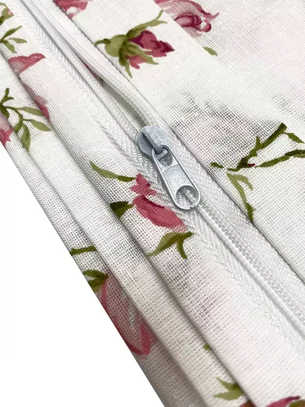 Наволочка комплект 2шт перкаль Сказка "Розовые бутоны" 45х45 см на молнии