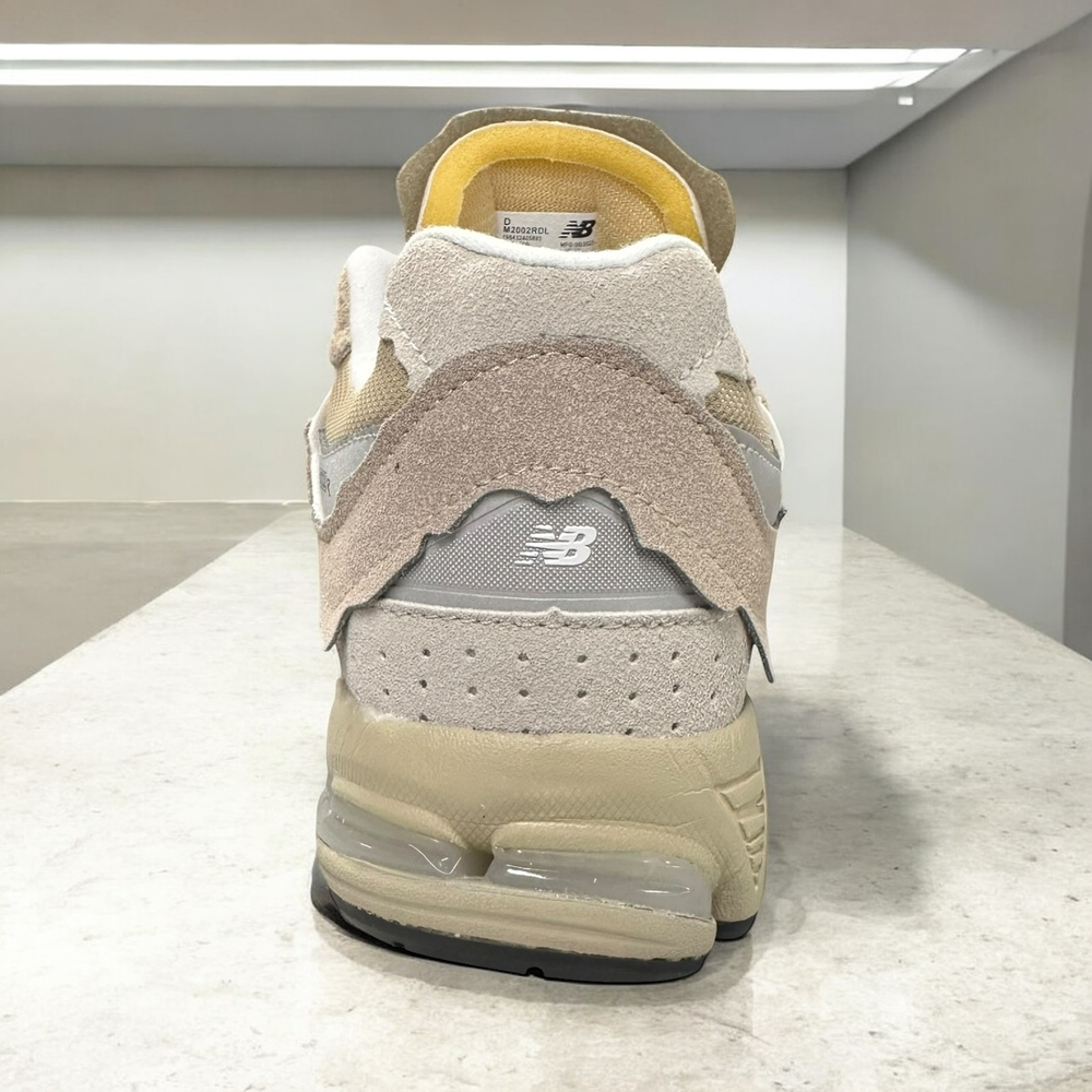 New Balance 2002R • Slate Brown