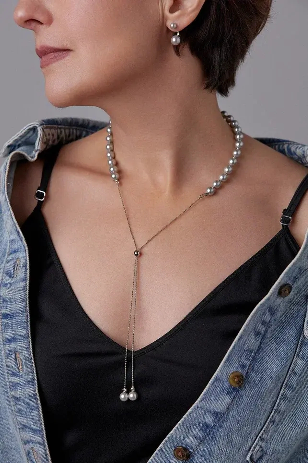 Колье-галстук из серо-зеленого жемчуга 0,6 см на бегунке, оттенок серебро