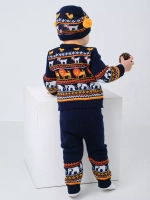 Костюм вязаный