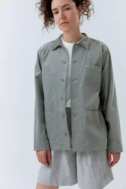 Верхняя мужская рубашка с карманами из серого вельвета