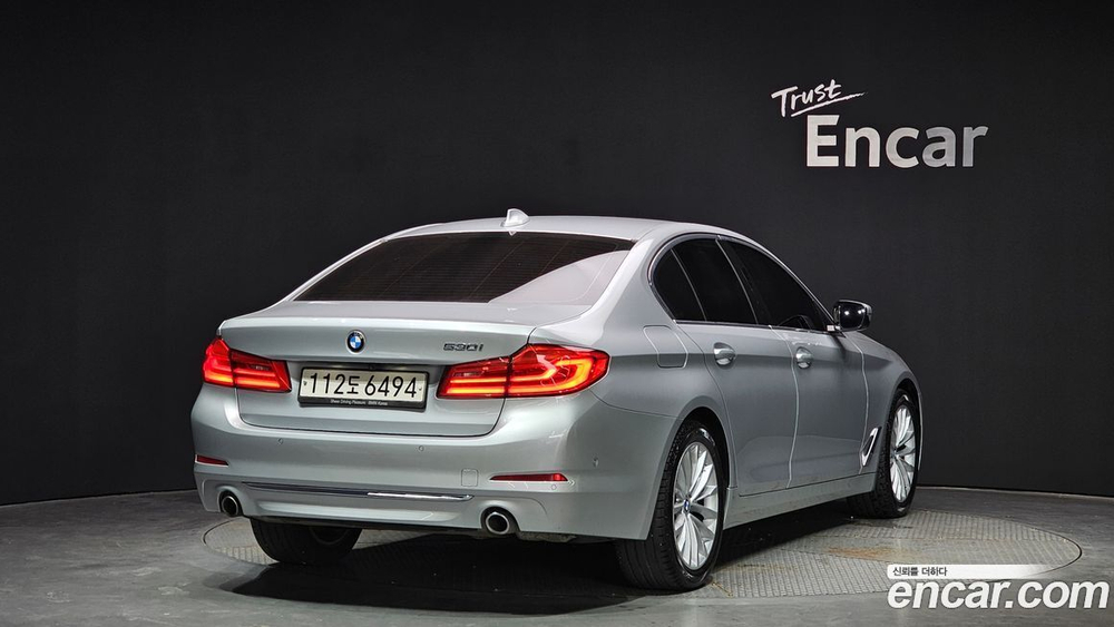 BMW 5 Series (G30) 530i Luxury Plus (06.2020)