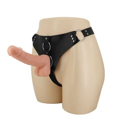 Женский страпон с регулируемыми трусиками - 18 см.