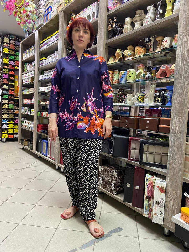 Рубашка, хлопок 100% цвет синий с узором на вороте