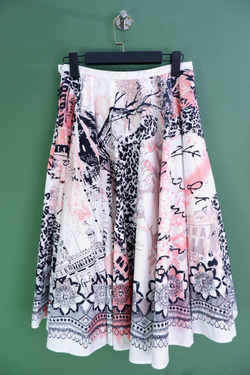 Юбка Apriori с пайетками, визуально на 46 размер