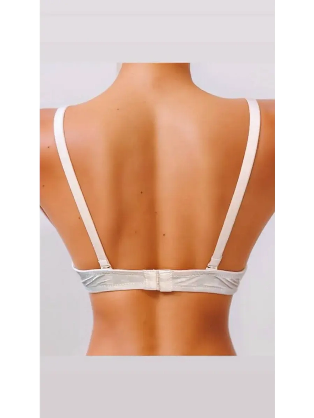 Франзуская модель Бюстгальтера открытого декольте пушап