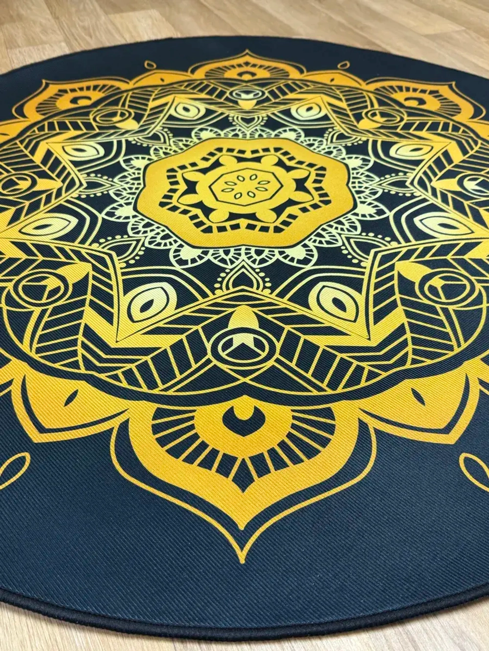 Круглый безворсовый ковер 120х120 для дома