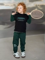 Спортивный костюм для мальчика в школу