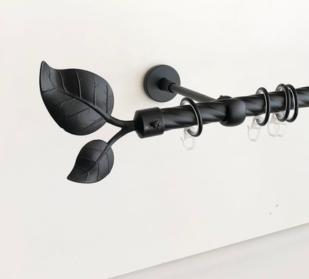 Карниз кованый витой для штор Вяз d20 однорядный, цвет черный матовый