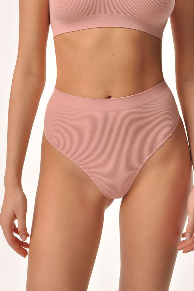 Трусы стринги розовые из мягкой эластичной микрофибры в рубчик