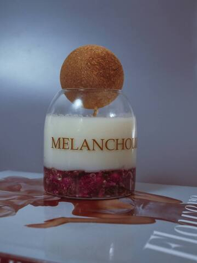 Ароматическая свеча «Хризантемы»