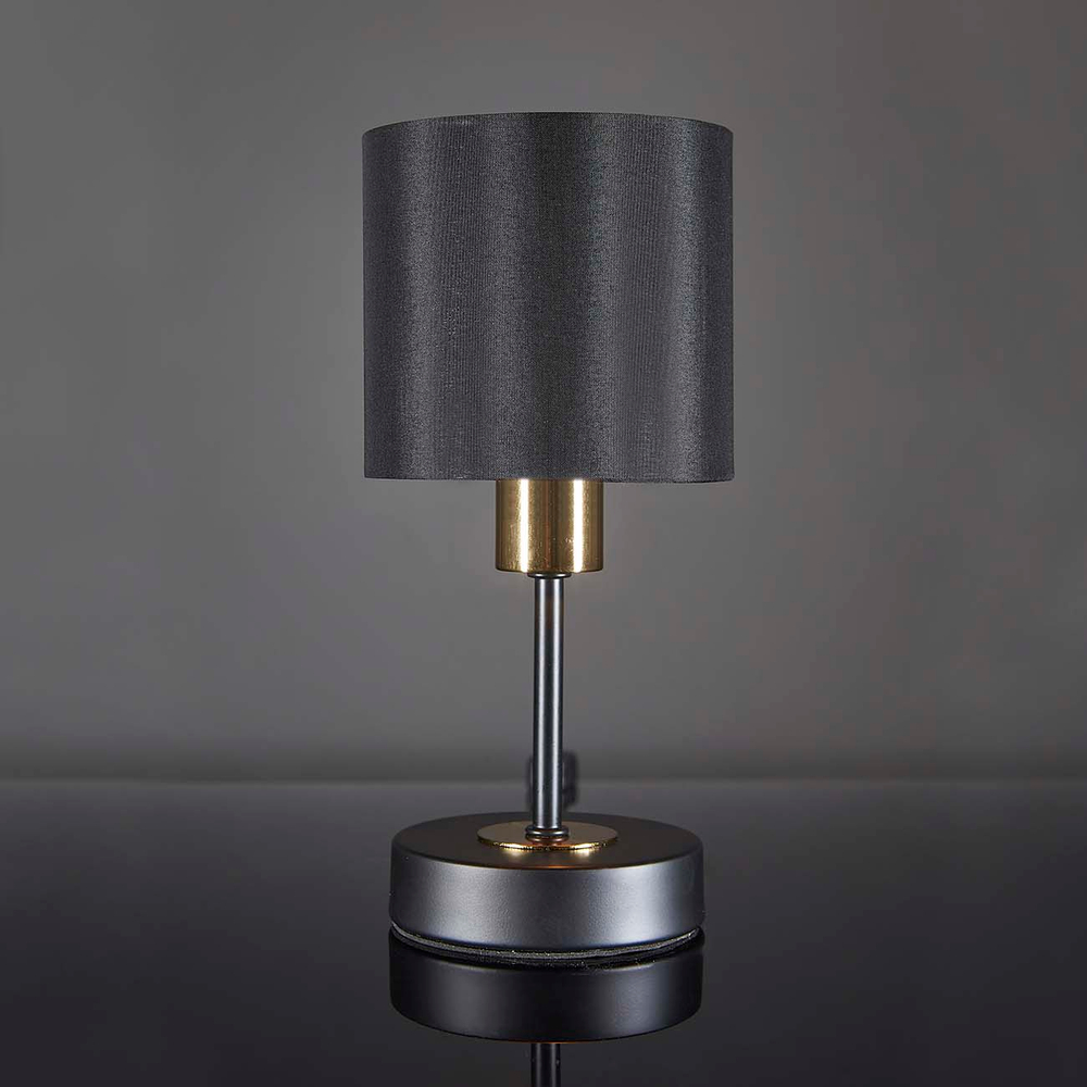 Настольный светильник 1х40Вт Е14, металл/ткань, цвет чёрный/золото