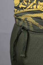 Спорт-брюки Варгградъ мужские хаки жёлтые «Солнце за нас-2» без начёса