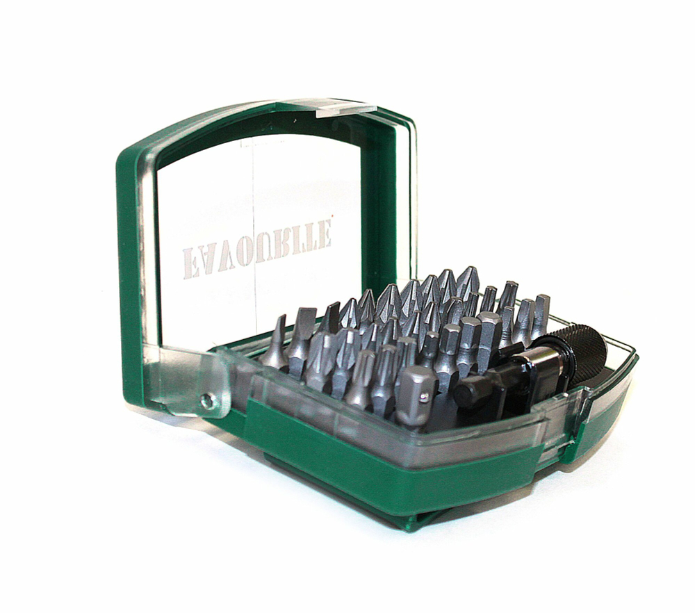 Биты для шуруповертов FAVOURITE FAV 32 SETS , в кейсе 32 предмета: 30 бит (25 мм), переходник для торцевых головок (25 мм), адаптер с быстрозаж. патрон. 60 мм.