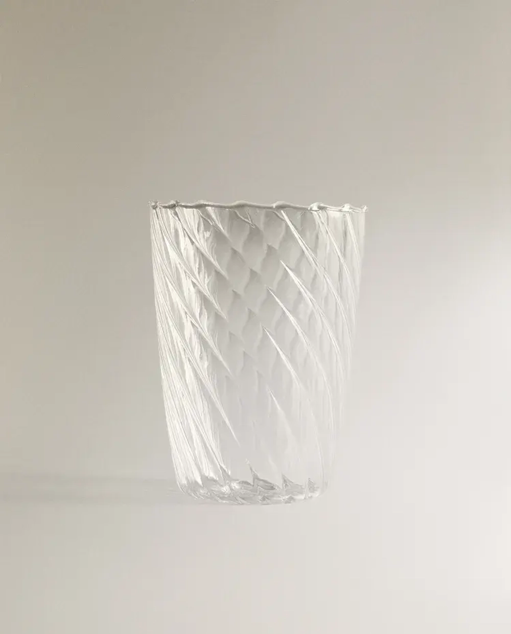 ZARA HOME РЕЛЬЕФНАЯ ПОДСТАВКА ДЛЯ ЗУБНЫХ ЩЕТОК С КОНТРАСТНОЙ ДЕТАЛЬЮ, ПРОЗРАЧНЫЙ