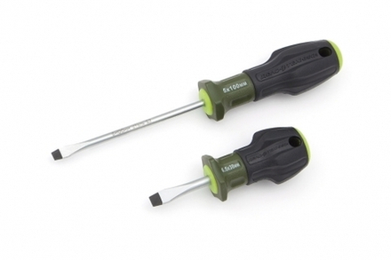 Отвёртка "Дело Техники" c трехкомпонентной рукояткой шлицевая SL 5×100мм