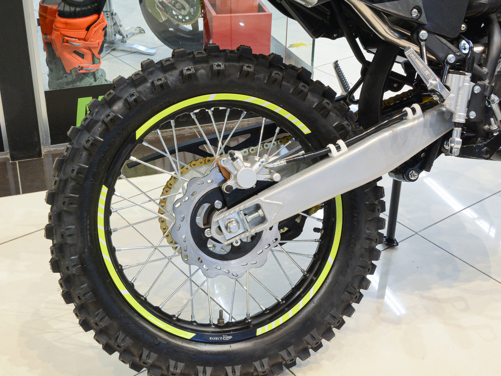 Мотоцикл эндуро Regulmoto Sport-003 PRO 300 ПТС Черно/Зеленый