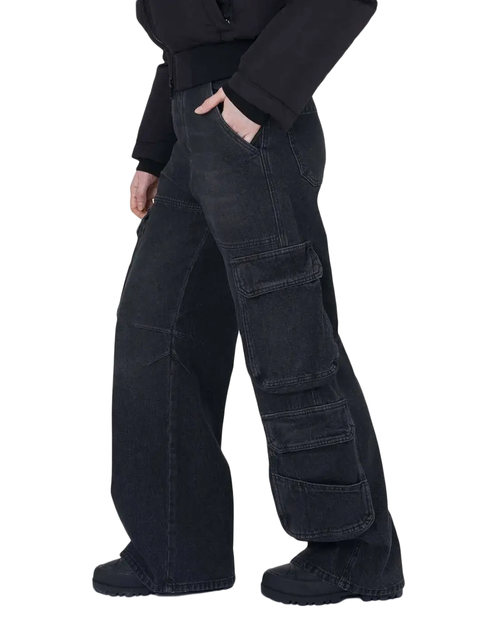 Джинсы W DIESEL