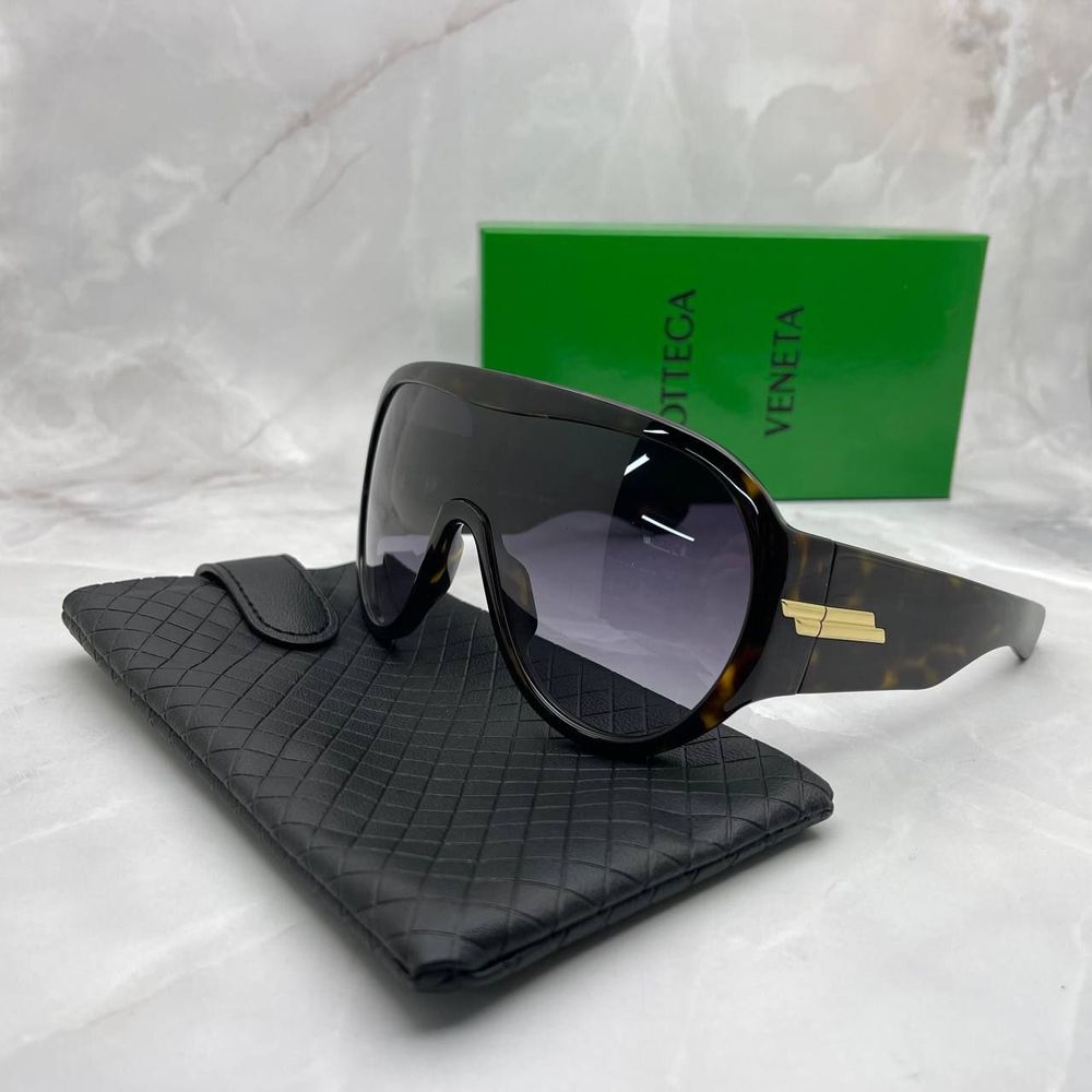 Солнцезащитные очки Bottega Veneta