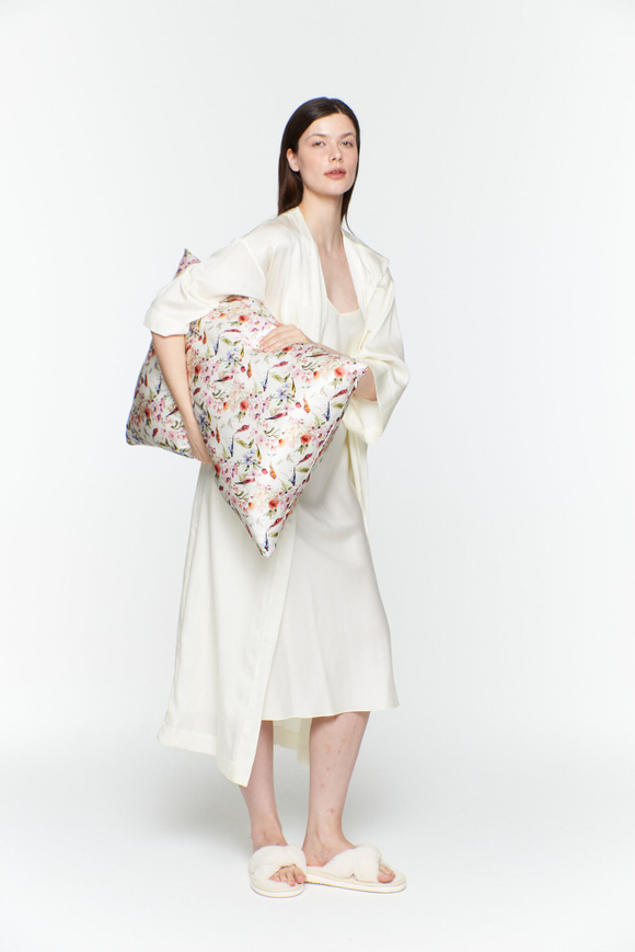 Наволочка из натурального шелка с рисунком