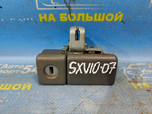 Бардачок пассажирский TOYOTA CAMRY 1996