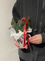 Новогодняя композиция в кружке белой со снеговиком